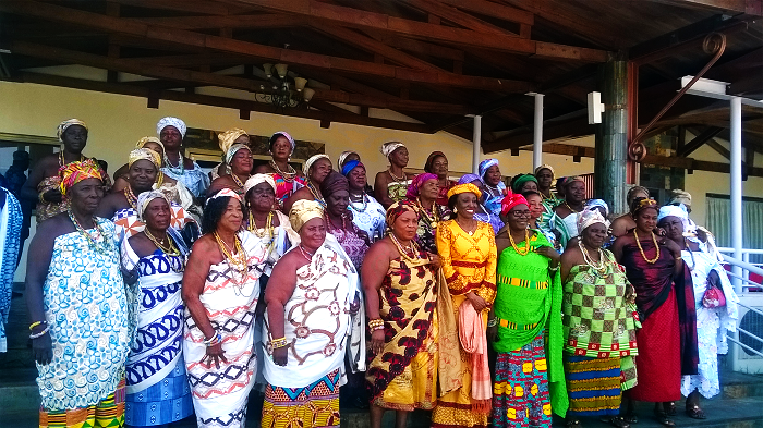  Nana Konadu with the queenmothers